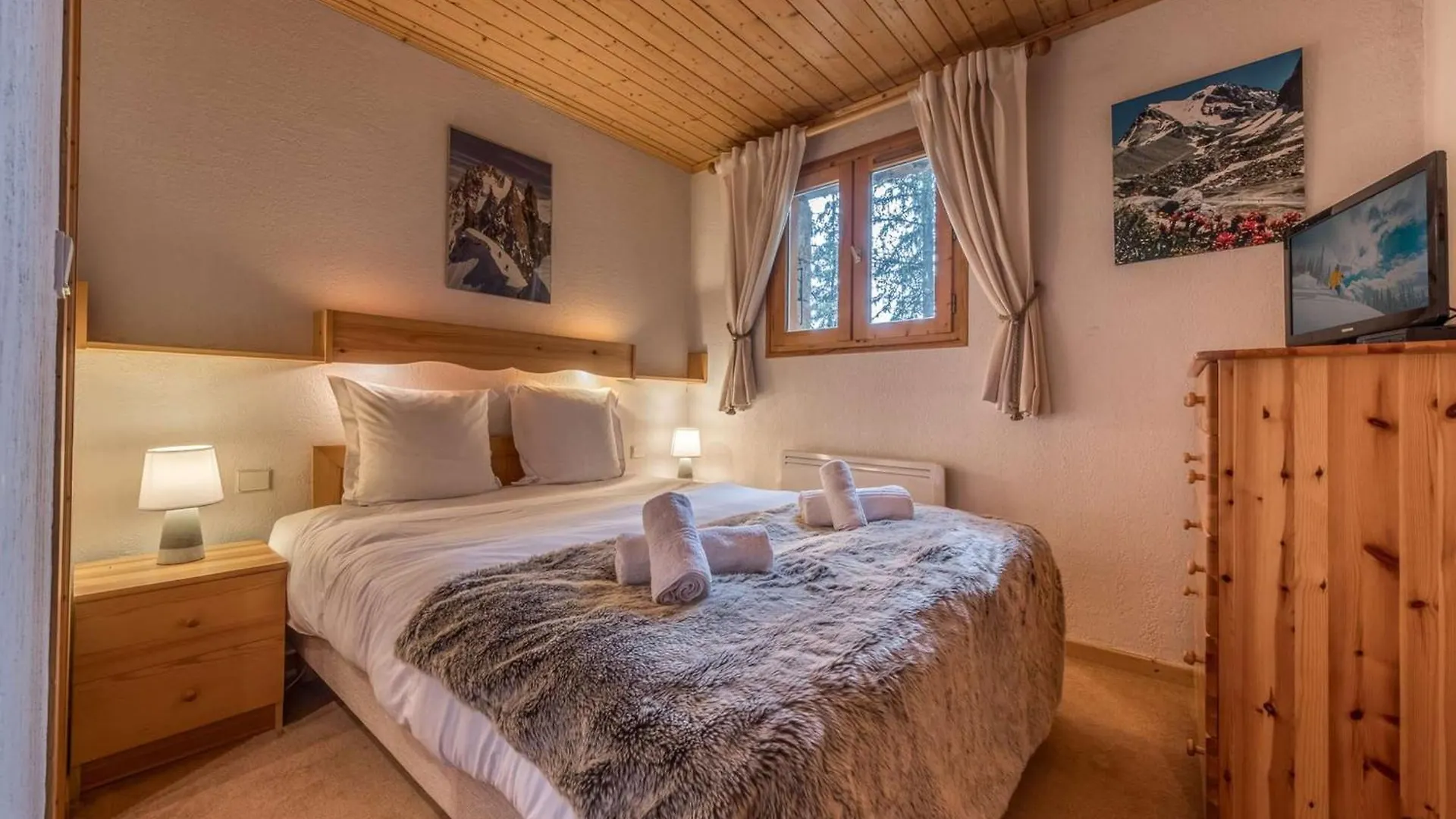 Duplex Spacieux A Courchevel 1850 - 8 Pers, Pieds Des Pistes, Cheminee, Garage, Wifi Inclus - Fr-1-631-56 Francja