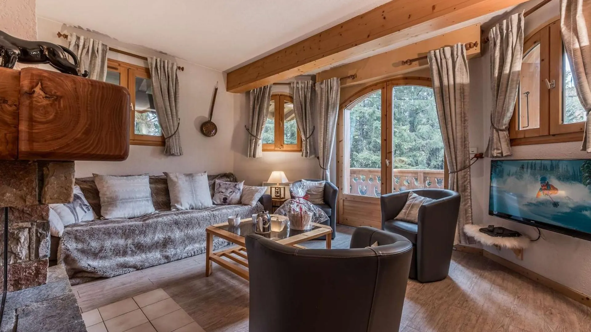 Duplex Spacieux A Courchevel 1850 - 8 Pers, Pieds Des Pistes, Cheminee, Garage, Wifi Inclus - Fr-1-631-56